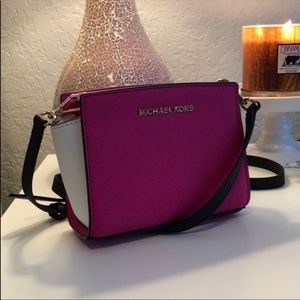 Michael Kors Mini Selma